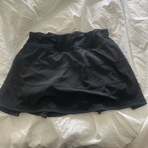 LULULEMON PACE RIVAL SKIRT SIZE 8